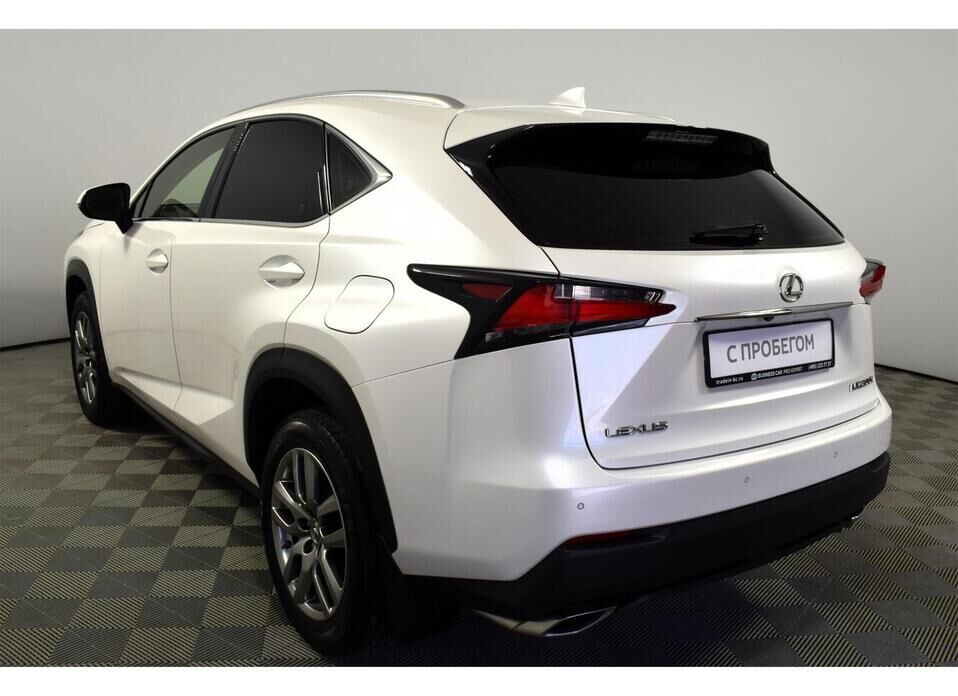 Lexus NX, I 200t 2.0 AT (238 л.с.) 4WD