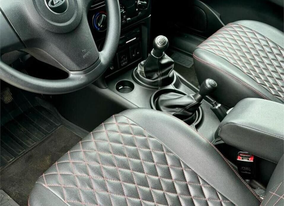 LADA (ВАЗ) Niva Travel, I 1.7 MT (80 л.с.) 4WD