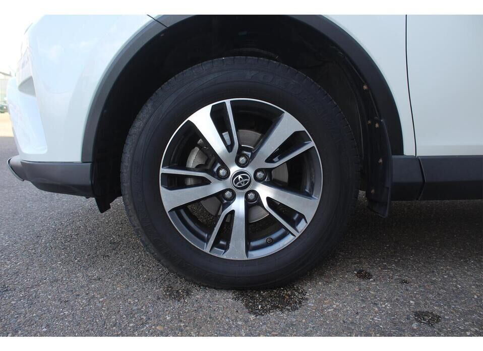 Toyota RAV4, IV (CA40) Рестайлинг 2.0 CVT (146 л.с.) 4WD
