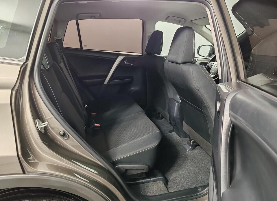 Toyota RAV4, IV (CA40) Рестайлинг 2.0 CVT (146 л.с.) 4WD