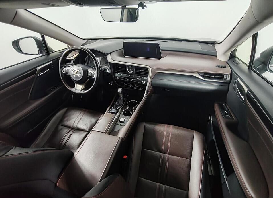 Lexus RX, IV 200t 2.0 AT (238 л.с.) 4WD