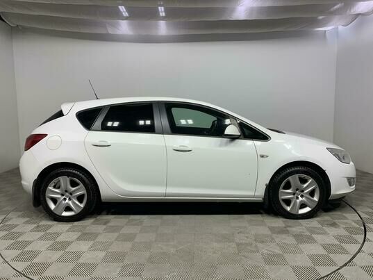 Opel Astra, 2012 г., 170 017 км