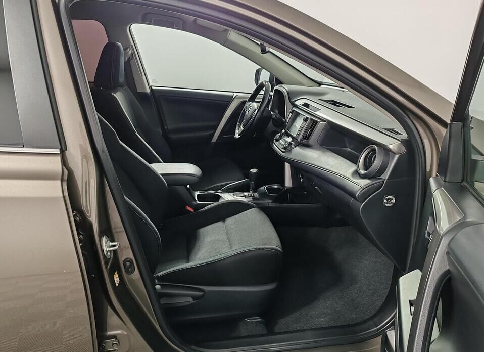 Toyota RAV4, IV (CA40) Рестайлинг 2.0 CVT (146 л.с.) 4WD