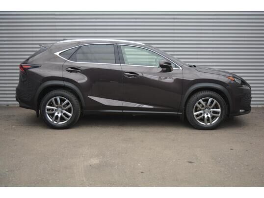 Lexus NX, 2015&nbsp;г., 220&nbsp;624&nbsp;км