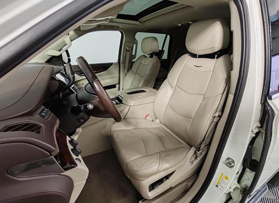 Cadillac Escalade, IV 6.2 AT (409 л.с.) 4WD