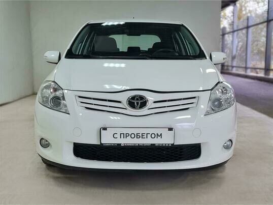 Toyota Auris, 2011 г., 184 935 км