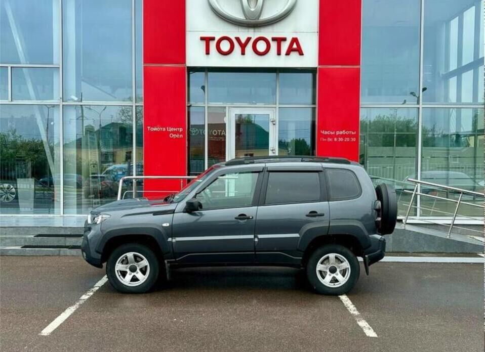 LADA (ВАЗ) Niva Travel, I 1.7 MT (80 л.с.) 4WD
