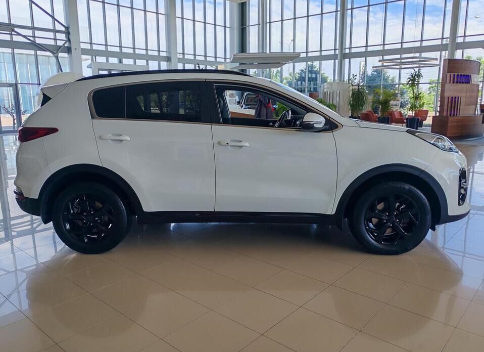 Kia Sportage, IV Рестайлинг 2.0 AT (150 л.с.) 4WD
