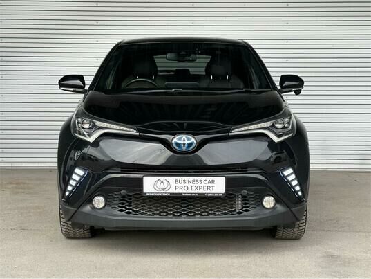 Toyota C-HR, 2018 г., 30 742 км