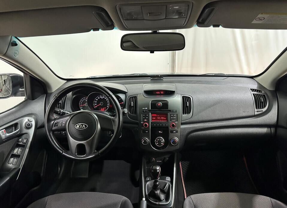 Kia Cerato, II 6-speed 1.6 MT (126 л.с.)