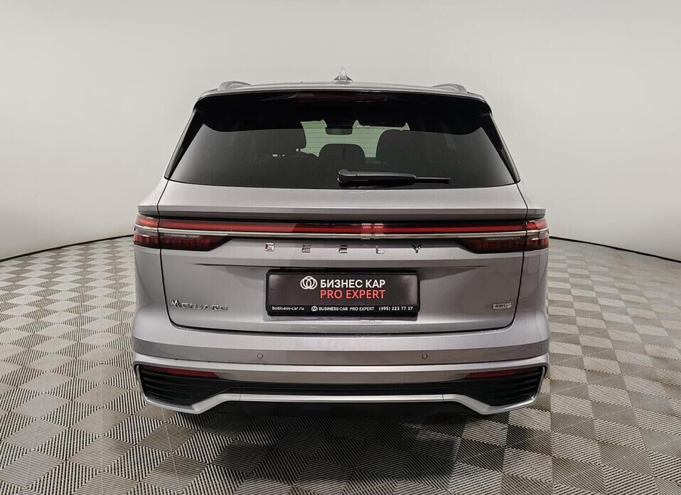 Geely Monjaro 2.0 AT (238 л.с.) 4WD