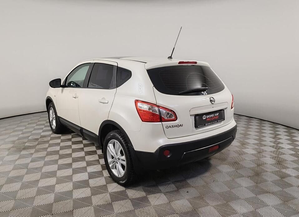 Nissan Qashqai, I Рестайлинг 2.0 CVT (141 л.с.) 4WD