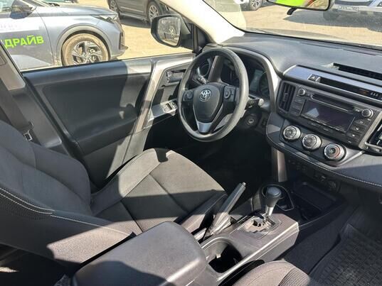 Toyota RAV4, 2016 г., 235 522 км