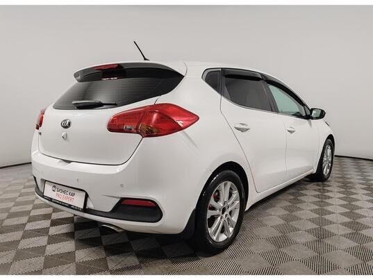 Kia Ceed, 2014 г., 217 238 км