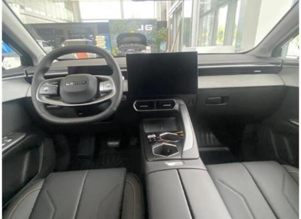Omoda C5, II 1.5 AMT (147 л.с.)