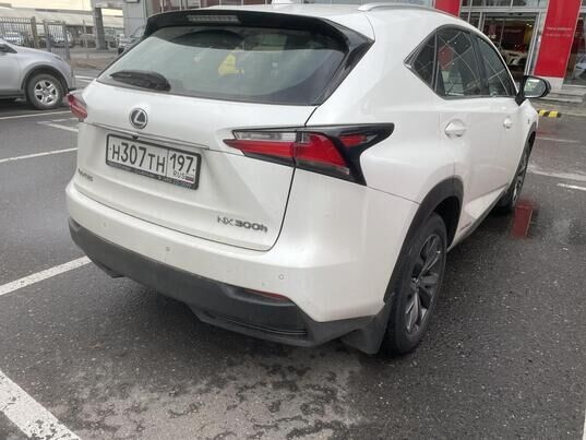 Lexus NX, I, 2015 г., 107 274 км