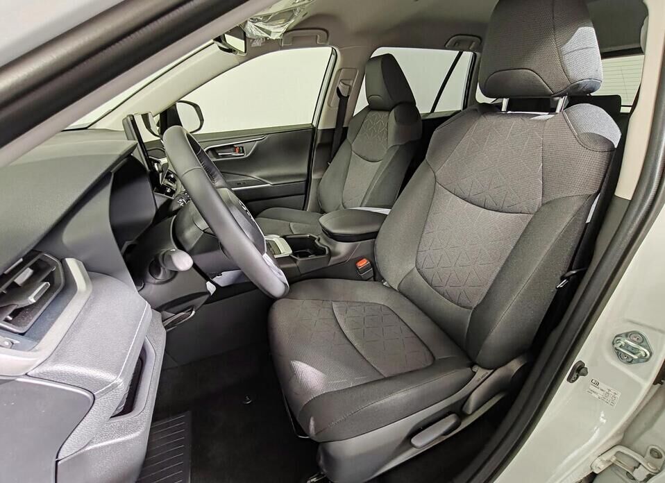 Toyota RAV4, V (XA50) 2.0 CVT (173 л.с.) 4WD