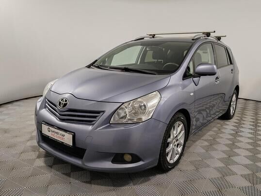 Toyota Verso, 2011&nbsp;г., 274&nbsp;383&nbsp;км