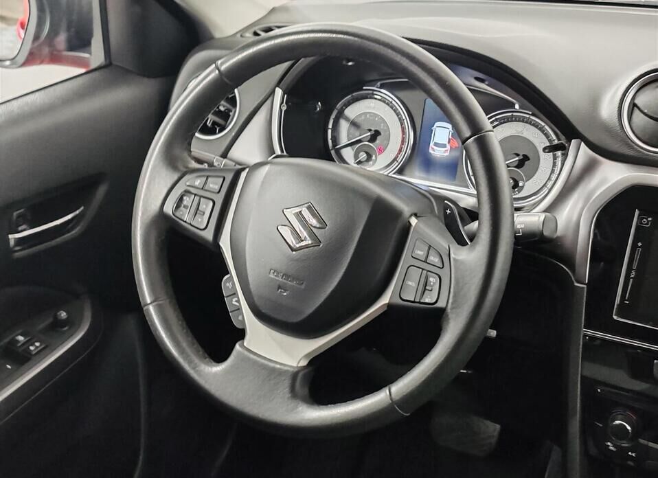 Suzuki Vitara, II Рестайлинг 1.6 AT (117 л.с.)