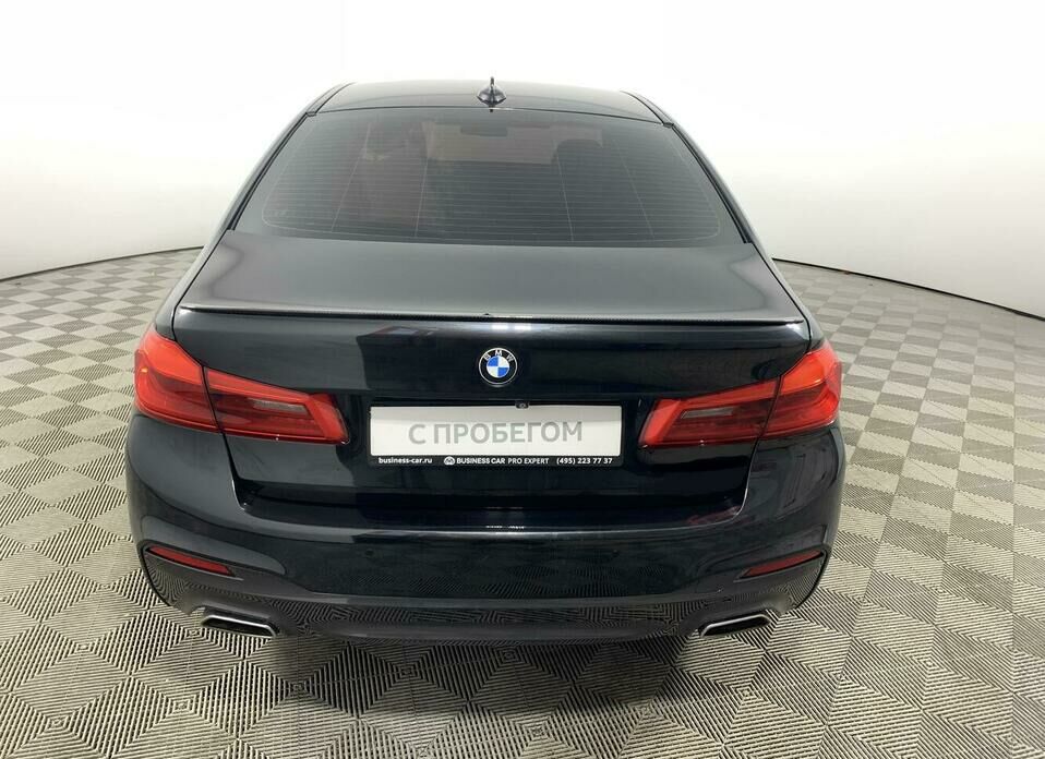 BMW 5 серии 530d xDrive 3.0d AT (249 л.с.) 4WD