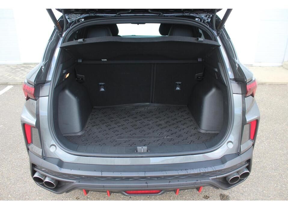 Geely Coolray, I Рестайлинг 1.5 AMT (147 л.с.)