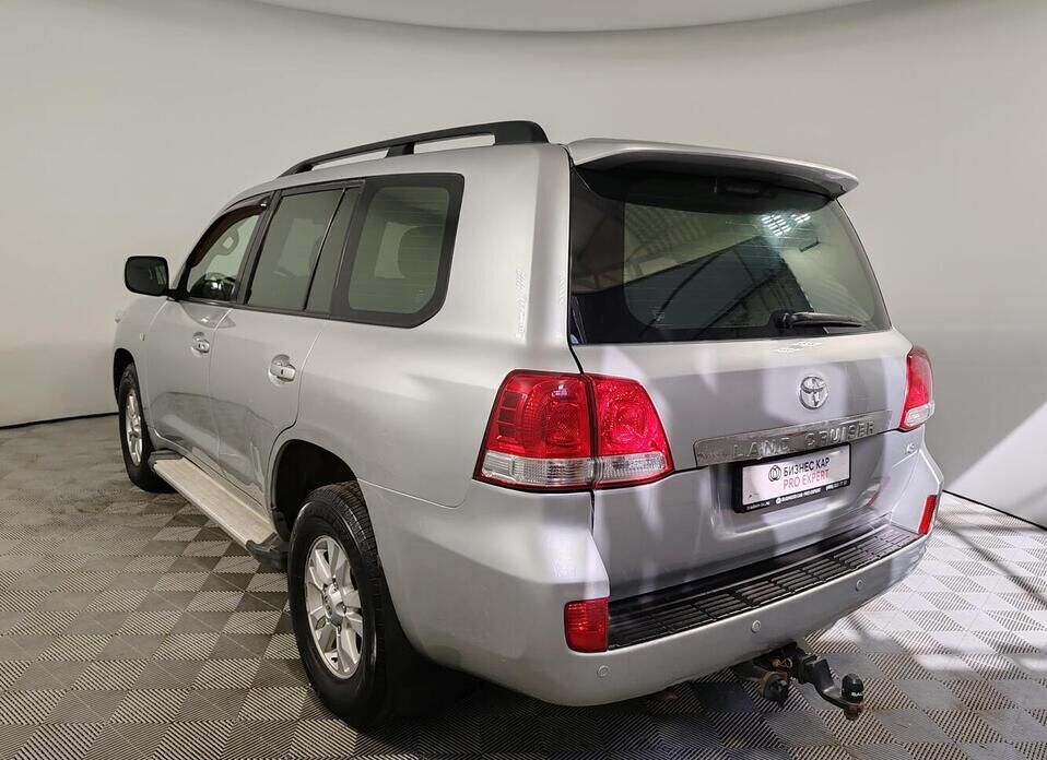 Toyota Land Cruiser, 200 Series 4.7 AT (288 л.с.) 4WD