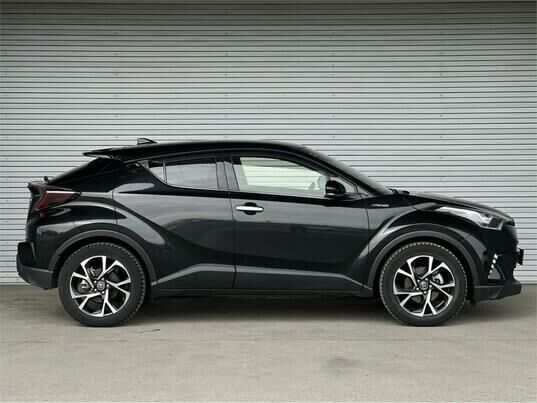 Toyota C-HR, 2018 г., 30 742 км