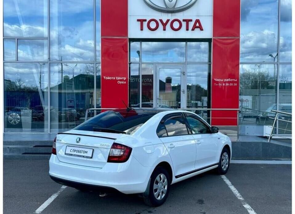 Skoda Rapid, I Рестайлинг 1.6 MT (90 л.с.)