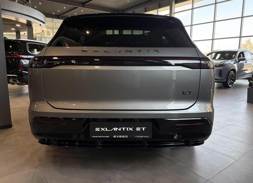 EXEED Exlantix ET 1.5hyb AT (469 л.с.) 4WD