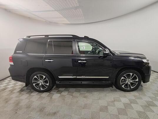 Toyota Land Cruiser, 2019&nbsp;г., 303&nbsp;001&nbsp;км
