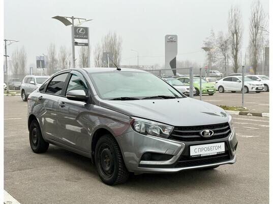 LADA (ВАЗ) Vesta, 2017 г., 117 876 км