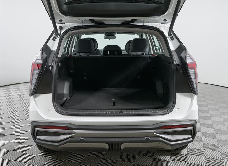 Geely Atlas, II 2.0 AT (200 л.с.) 4WD