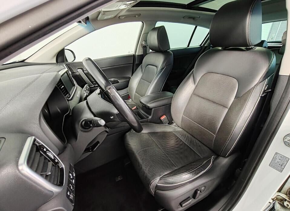 Kia Sportage, IV Рестайлинг 2.4 AT (184 л.с.) 4WD