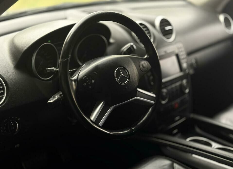 Mercedes-Benz M-Класс 350 3.0d AT (224 л.с.) 4WD