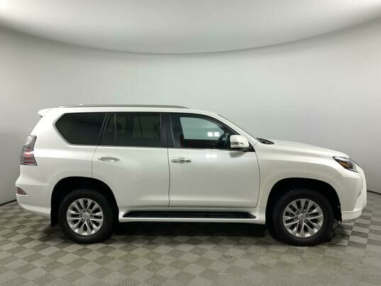 Lexus GX, 2021 г., 13 610 км