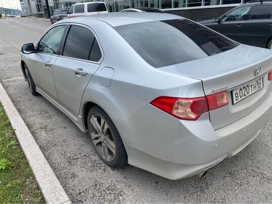 Honda Accord, 2011 г., 319 715 км