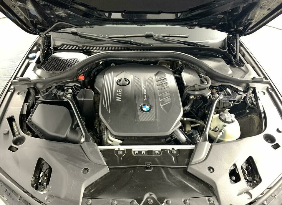 BMW 5 серии 530d xDrive 3.0d AT (249 л.с.) 4WD