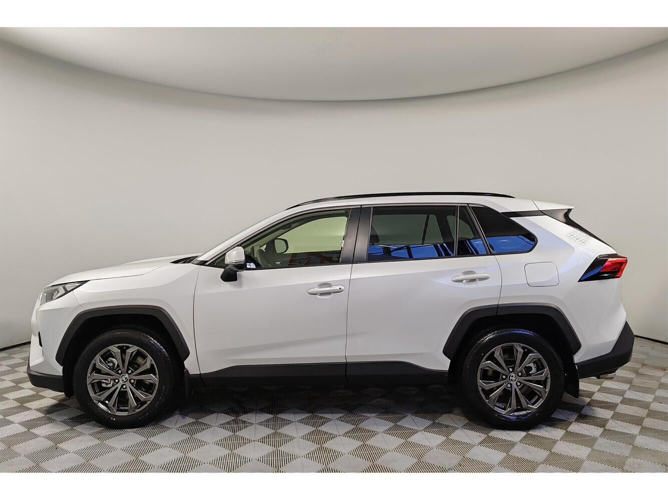 Toyota RAV4, V (XA50) 2.0 CVT (173 л.с.) 4WD