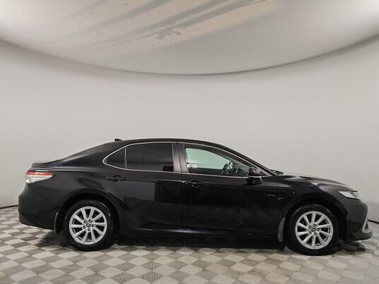 Toyota Camry, 2021&nbsp;г., 183&nbsp;391&nbsp;км