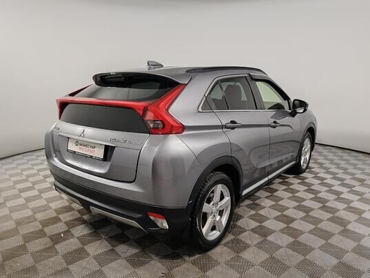 Mitsubishi Eclipse Cross, 2018&nbsp;г., 219&nbsp;101&nbsp;км