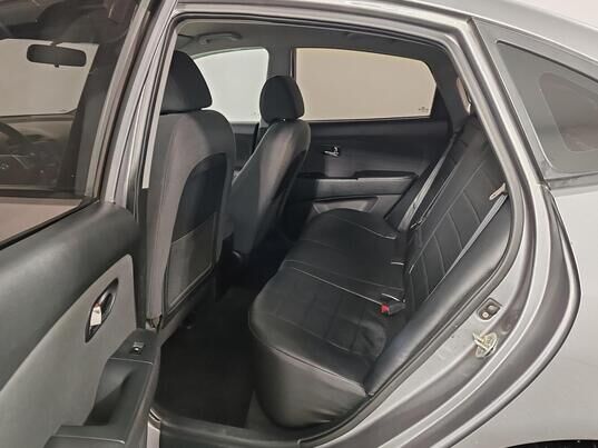 Hyundai Elantra, 2011&nbsp;г., 245&nbsp;842&nbsp;км