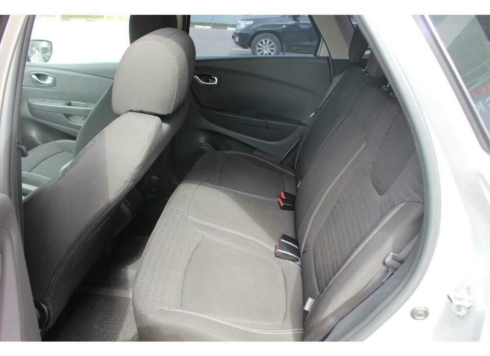 Renault Kaptur 1.6 CVT (114 л.с.)