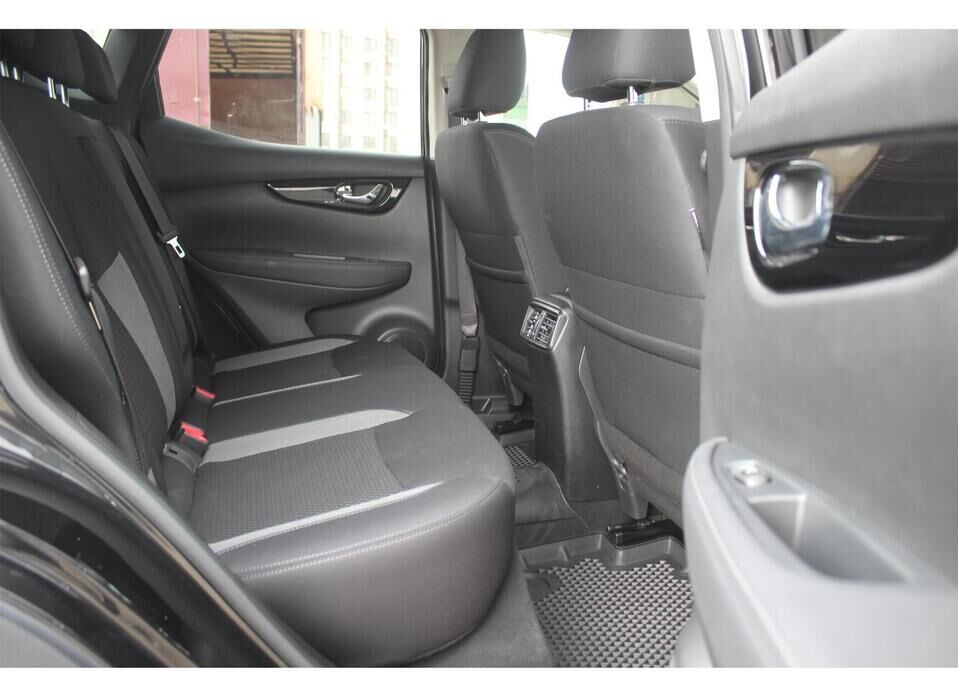 Nissan Qashqai, II Рестайлинг 2.0 CVT (144 л.с.)