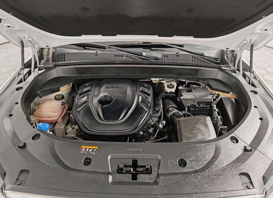 Geely Monjaro 2.0 AT (238 л.с.) 4WD