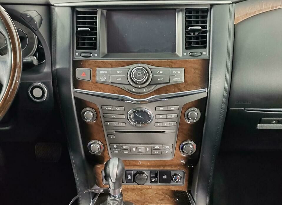 Infiniti QX80 5.6 AT (405 л.с.) 4WD
