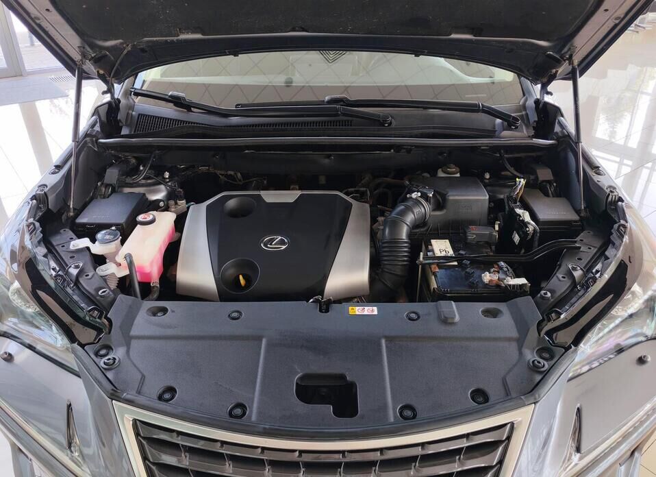 Lexus NX, I Рестайлинг 200 2.0 CVT (150 л.с.) 4WD