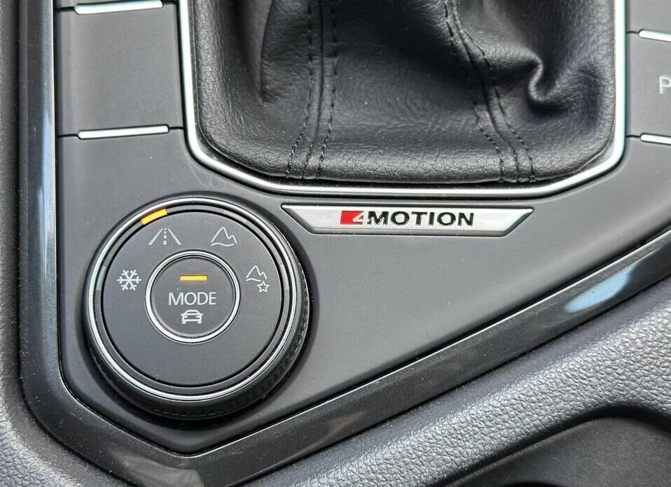 Volkswagen Tiguan, II Рестайлинг 1.4 AMT (150 л.с.) 4WD