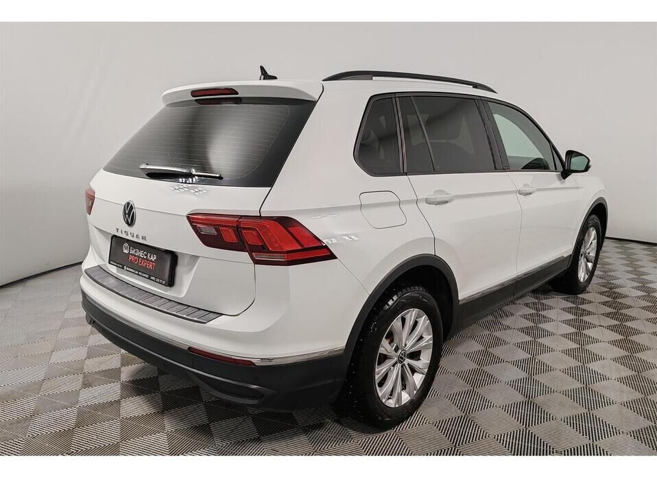 Volkswagen Tiguan, II Рестайлинг 1.4 AMT (150 л.с.)