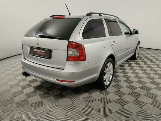 Skoda Octavia, 2011 г., 304 130 км