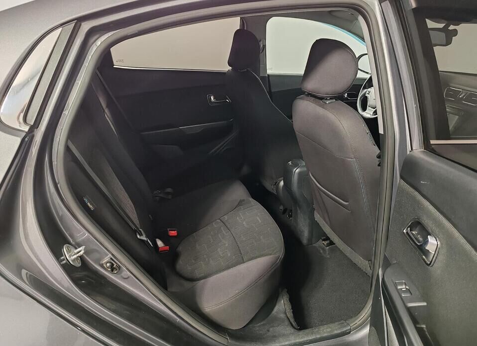 Kia Rio, III Рестайлинг 1.6 AT (123 л.с.)